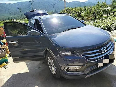 2017 Hyundai Santa FE NONE VIN: