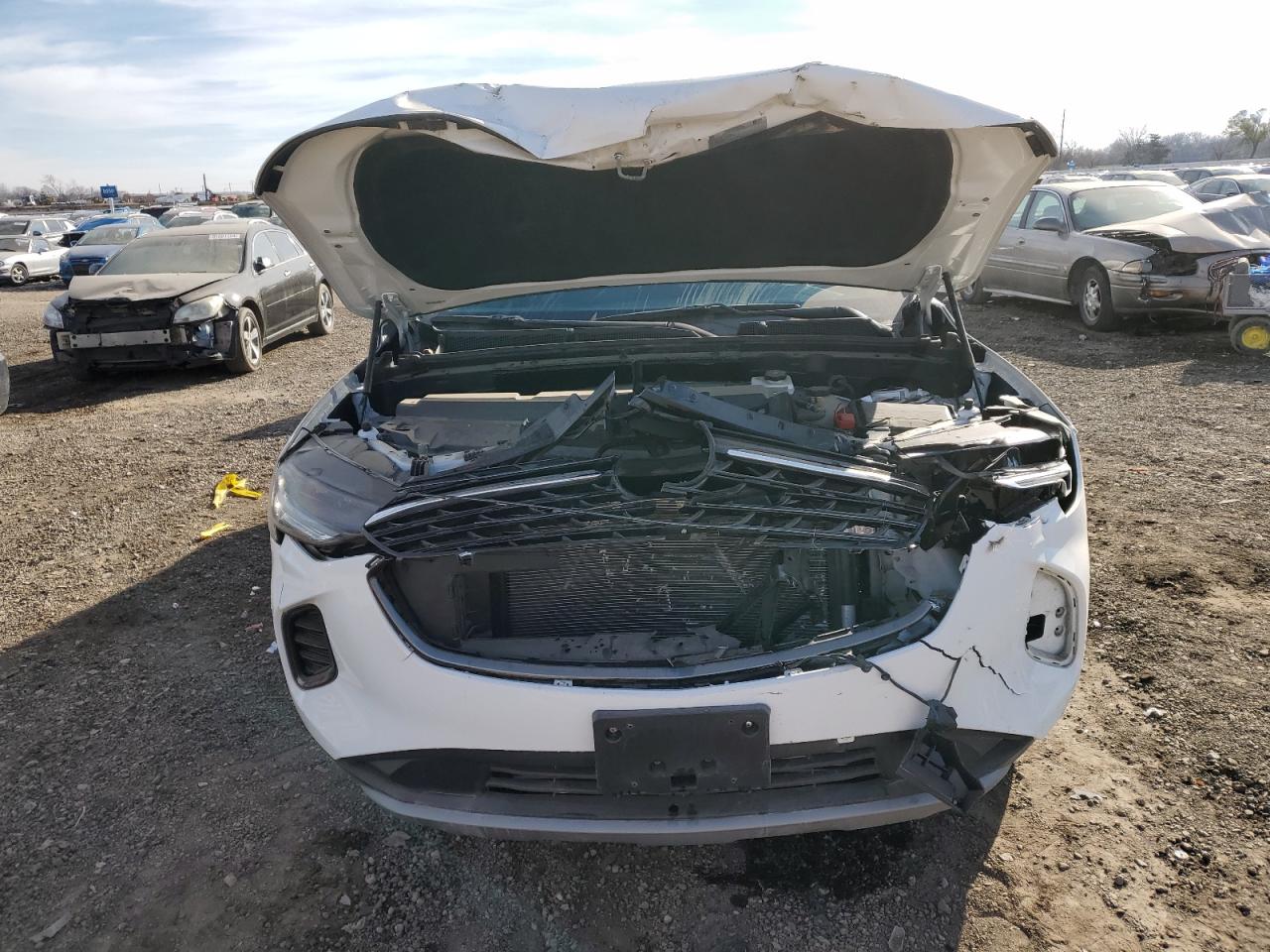 2022 BUICK ENVISION ESSENCE VIN:LRBFZPR44ND159861