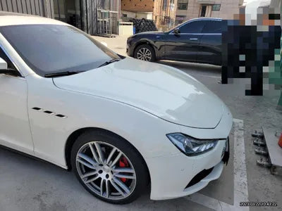 2016 Maserati Ghibli VIN: