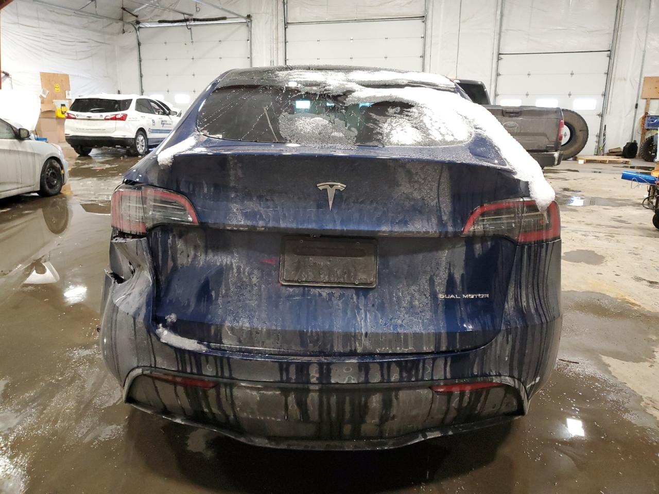 2023 TESLA MODEL Y  VIN:7SAYGAEE5PF970353