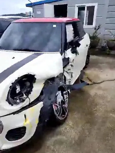 2018 MINI John Cooper Works WMWXM9107J2F97711 VIN:WMWXM9107J2F97711