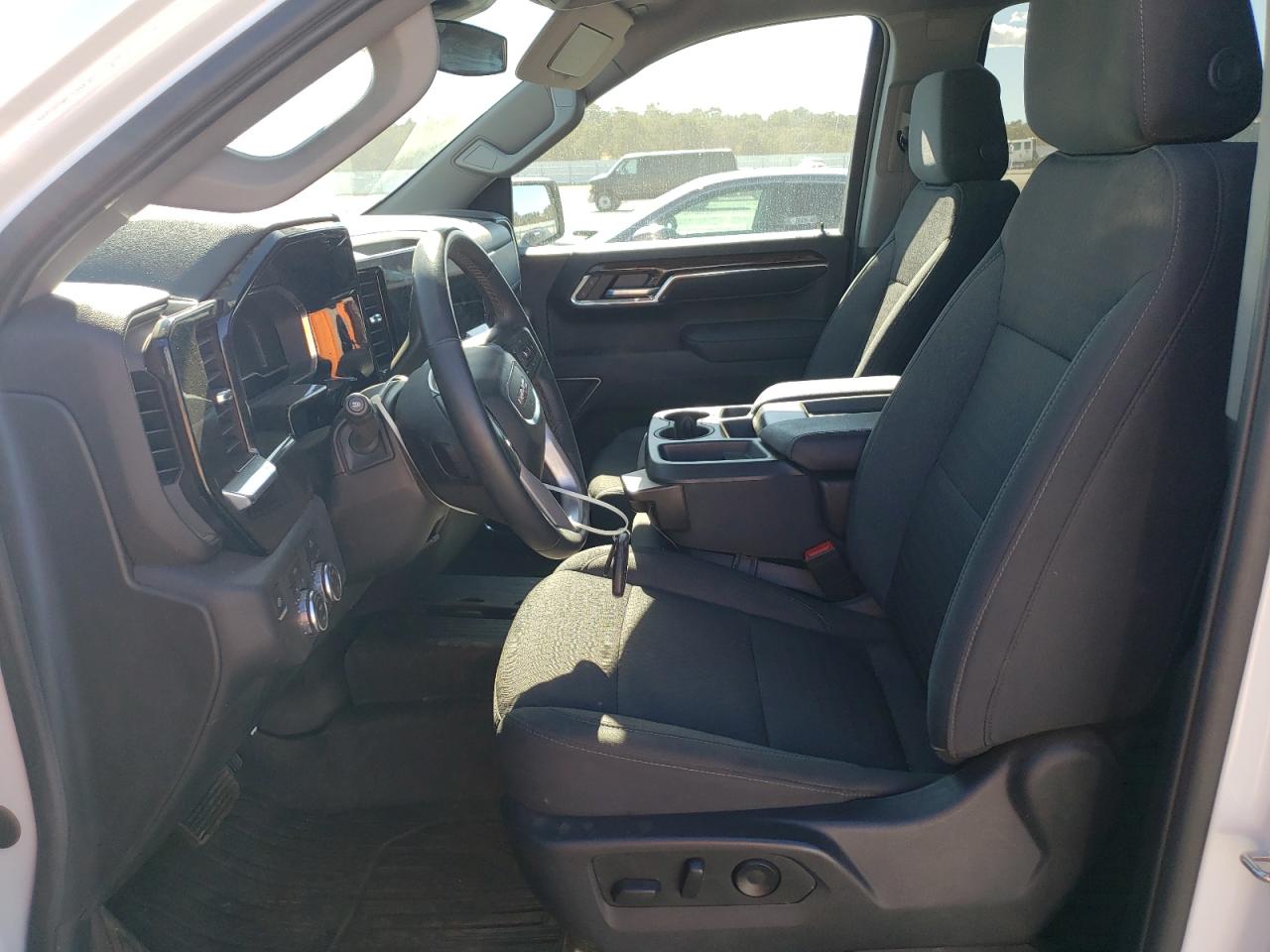 2023 GMC SIERRA K1500 SLE VIN:1GTUUBED0PZ306232