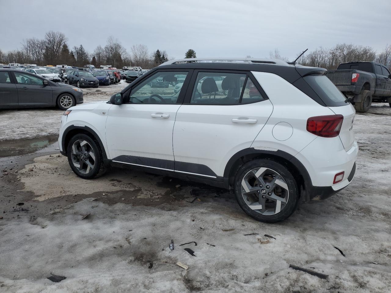 2023 HYUNDAI VENUE SEL VIN:KMHRC8A38PU221723