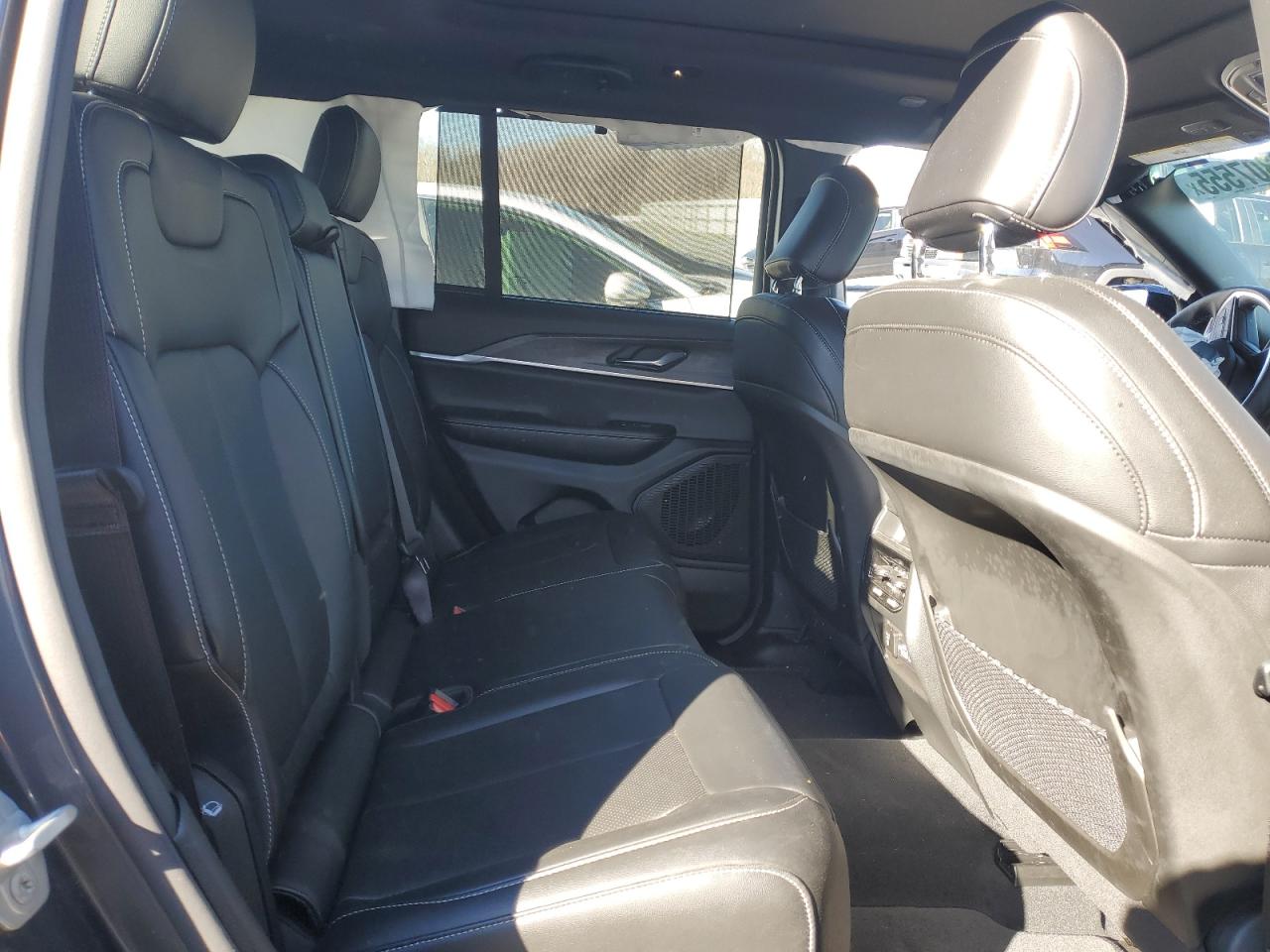2024 JEEP GRAND CHEROKEE LIMITED VIN:1C4RJHBG7RC148431