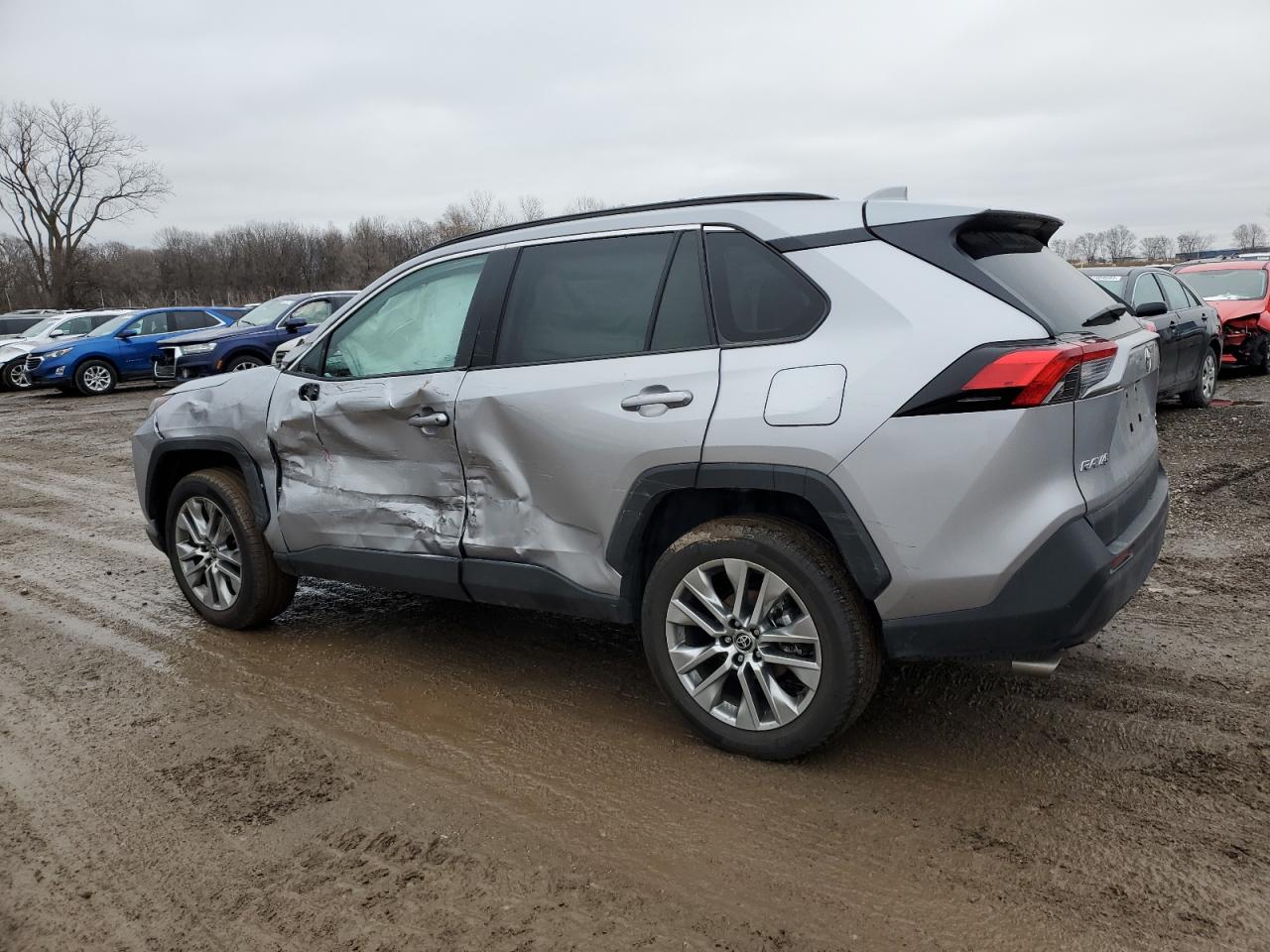 2022 TOYOTA RAV4 XLE PREMIUM VIN:2T3A1RFV4NC317437