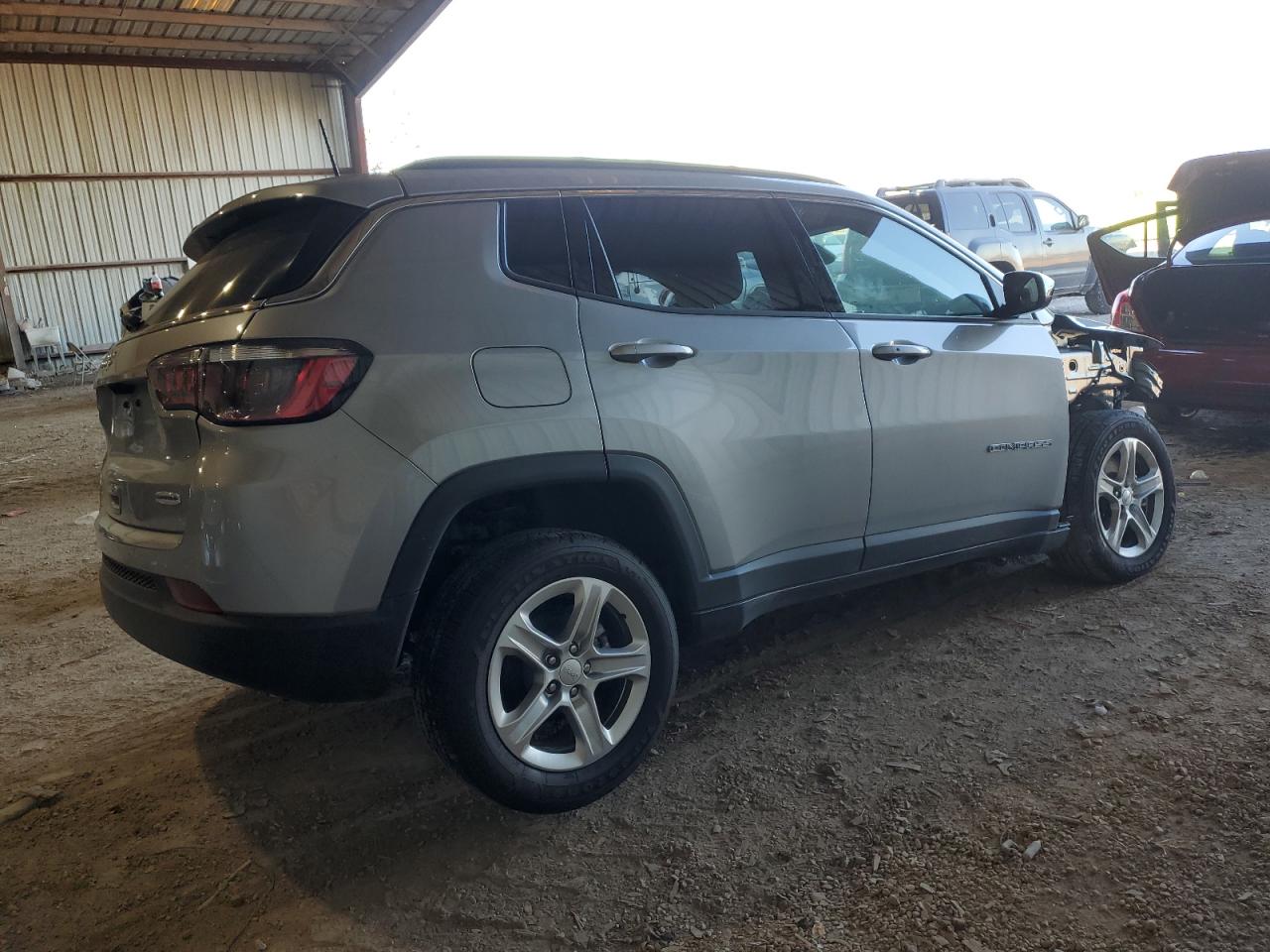 2023 JEEP COMPASS LATITUDE VIN:3C4NJDBN8PT547596