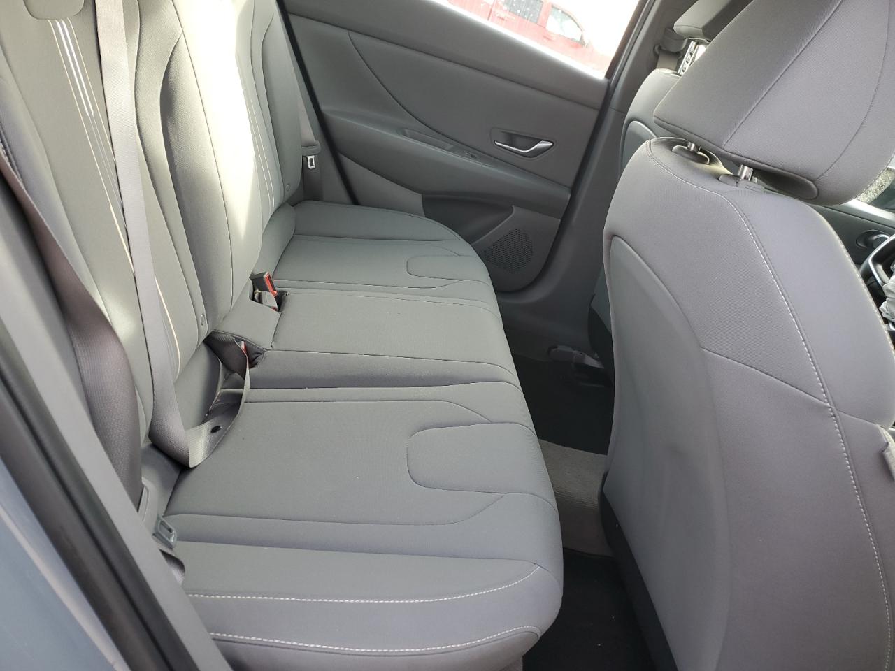 2022 HYUNDAI ELANTRA SEL VIN:KMHLM4AG5NU283804