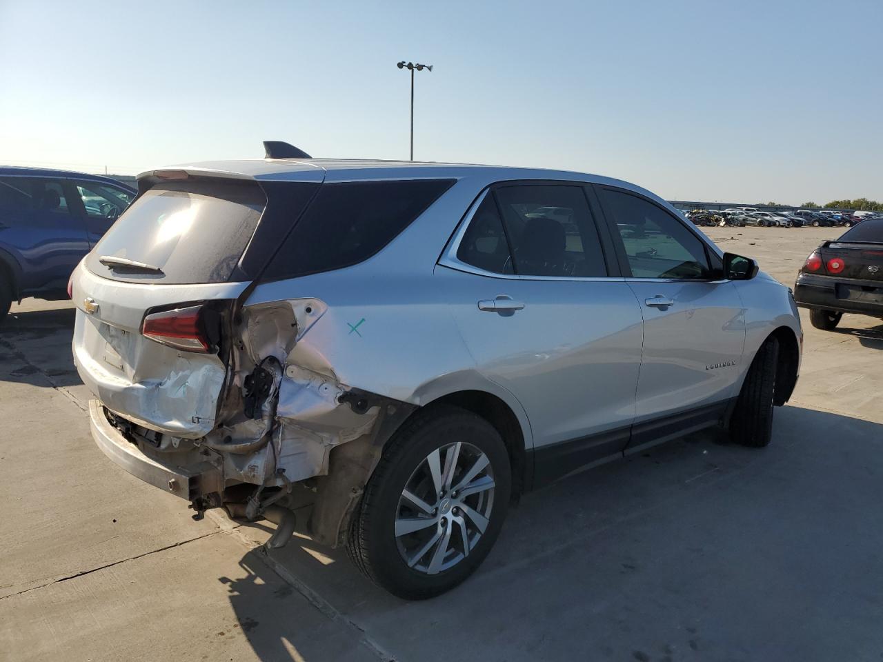 2022 CHEVROLET EQUINOX LT VIN:3GNAXKEV2NL201397