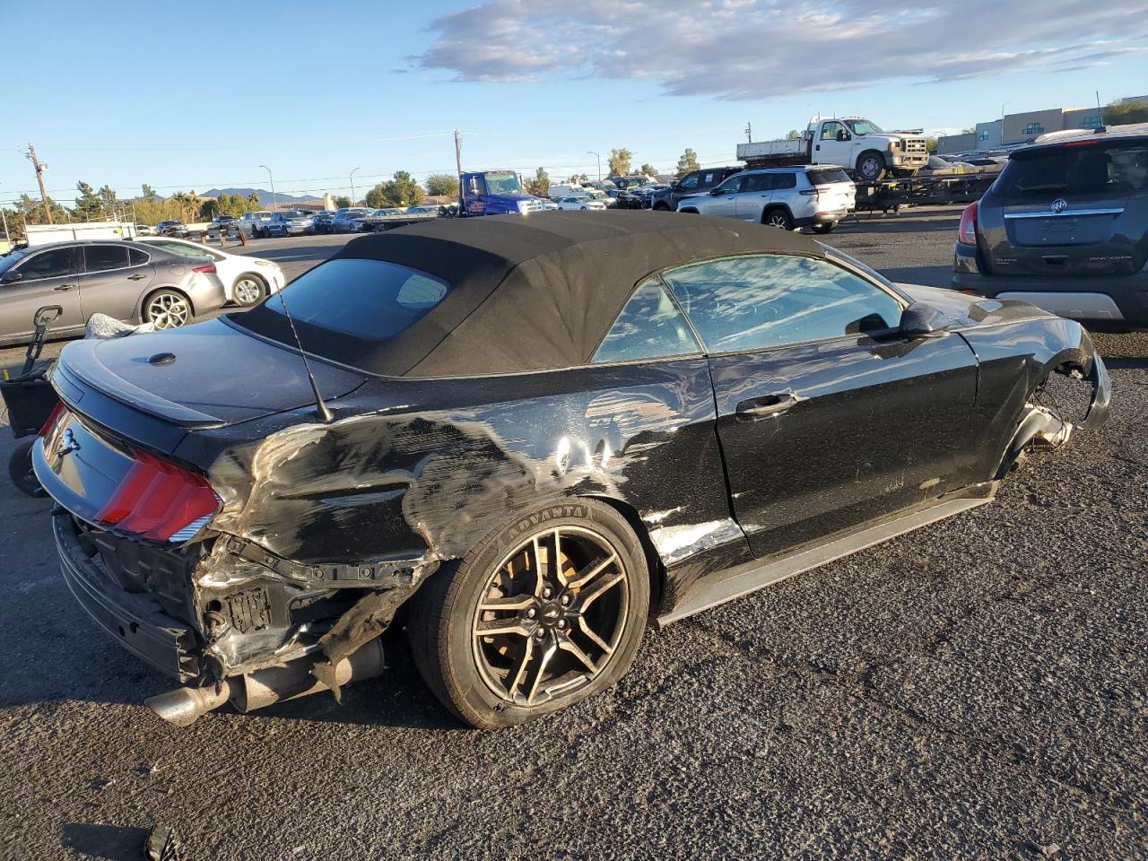 2022 FORD MUSTANG  VIN:1FATP8UH4N5106698