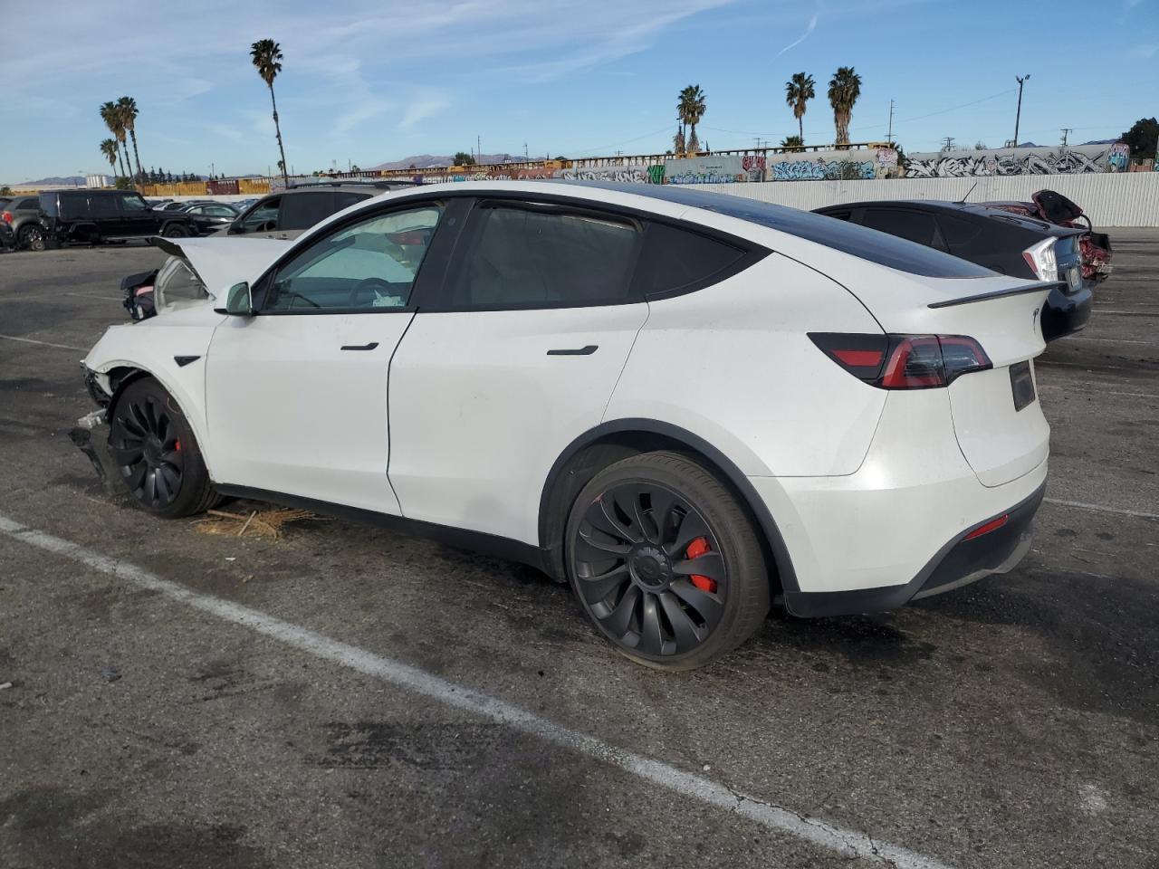 2022 TESLA MODEL Y  VIN:7SAYGDEF2NF366315