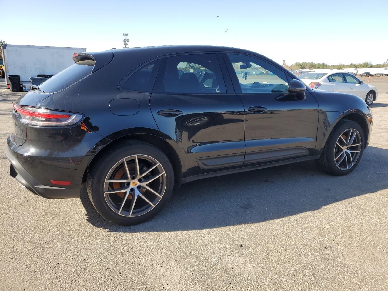 2022 PORSCHE MACAN  VIN:WP1AA2A5XNLB11554