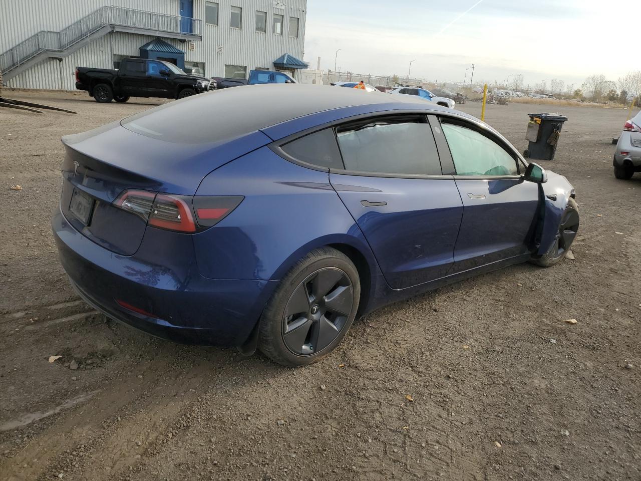 2023 TESLA MODEL 3  VIN:LRW3E1FAXPC843925
