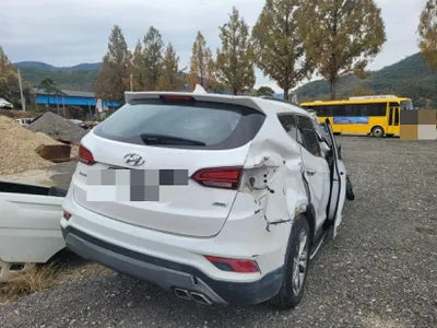 2017 Hyundai Santa FE VIN: