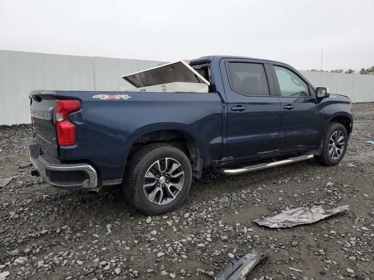 2022 CHEVROLET SILVERADO K1500 LT-L VIN:1GCPDKEK0NZ598666