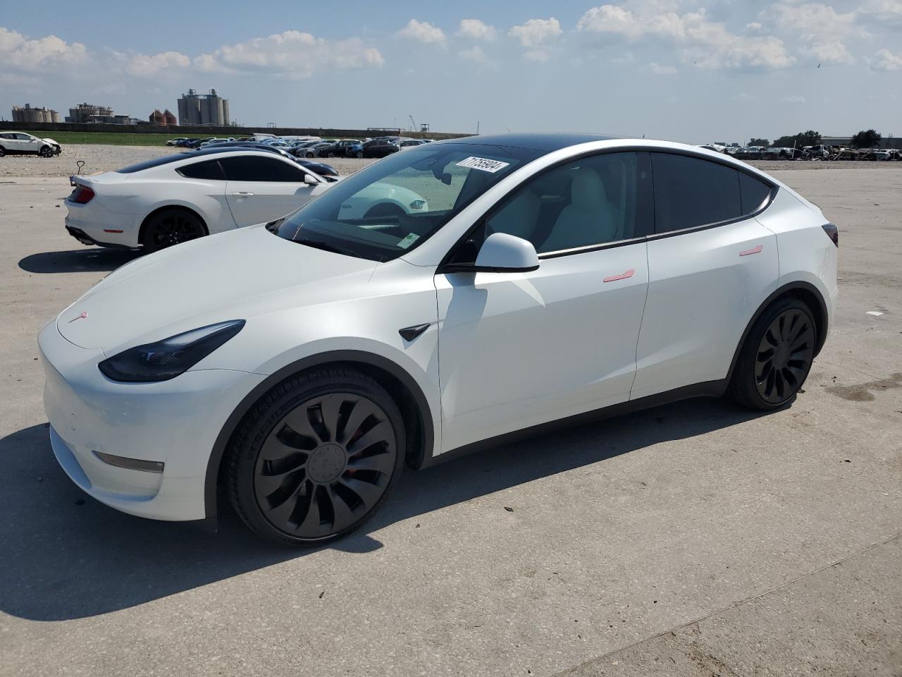 2024 TESLA MODEL Y  VIN:7SAYGDEF5RF046511