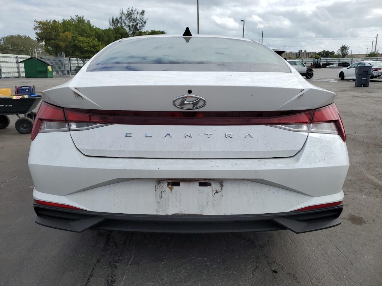 2022 HYUNDAI ELANTRA SEL VIN:5NPLM4AG7NH073686