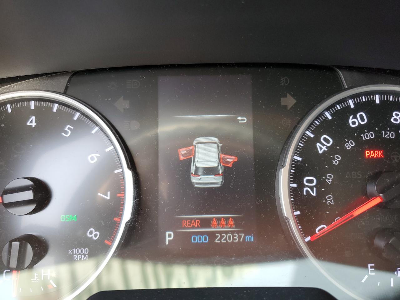 2022 TOYOTA RAV4 XLE VIN:2T3W1RFV9NW225597