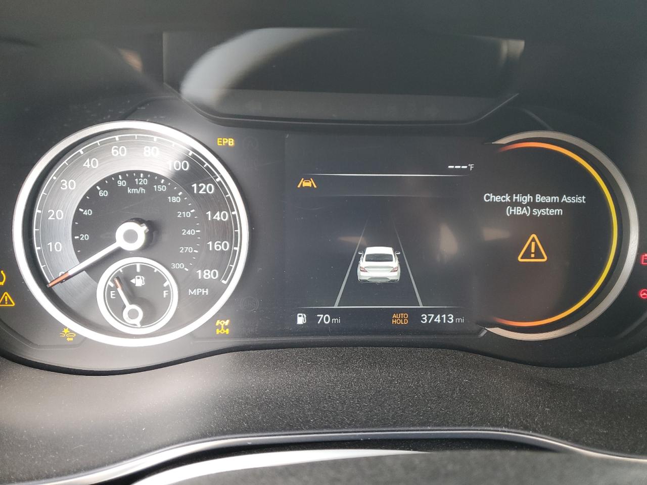 2022 GENESIS G70 BASE VIN:KMTG34TAXNU092852