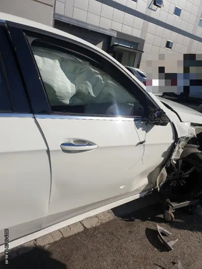 2015 Mercedes-Benz E 220 WDDHF0AB5GB239050 VIN:WDDHF0AB5GB239050