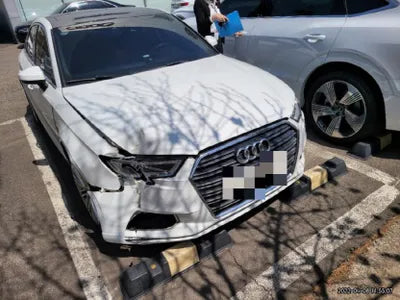 2018 Audi A3 WAUZZZ8V0J1076988 VIN:WAUZZZ8V0J1076988
