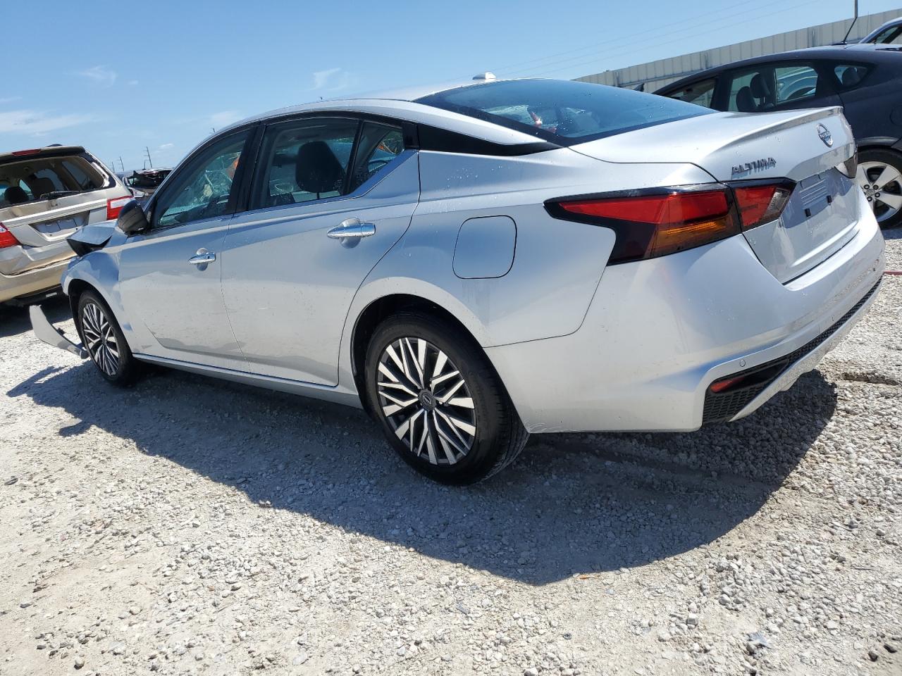 2024 NISSAN ALTIMA SV VIN:1N4BL4DV9RN303202