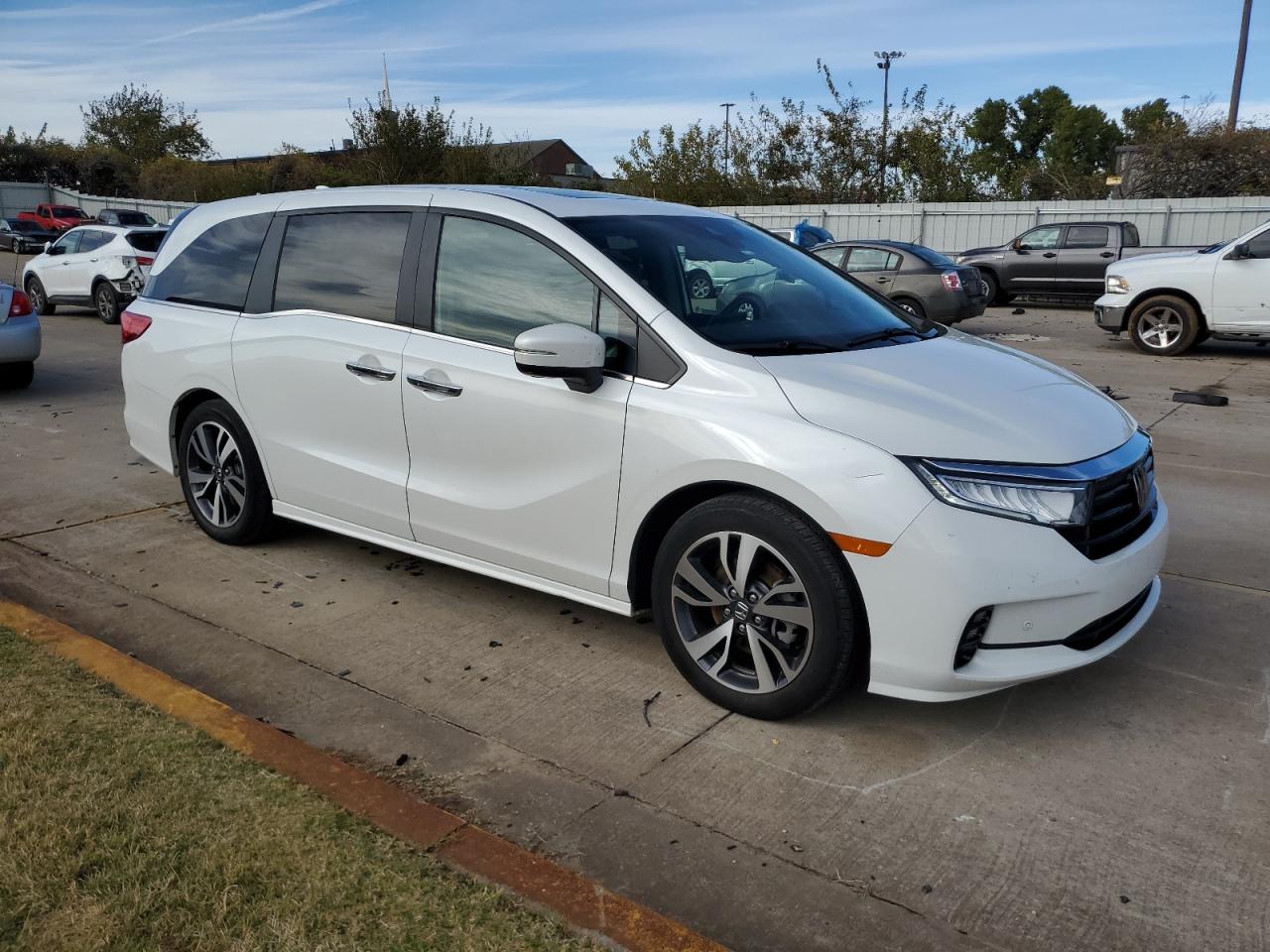 2022 HONDA ODYSSEY TOURING VIN:5FNRL6H88NB054733