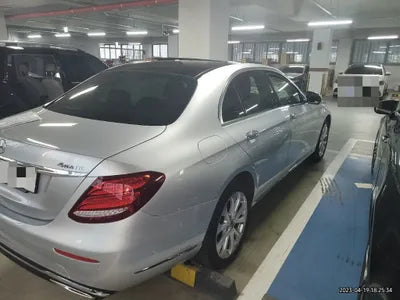 2017 Mercedes-Benz E 300 WDDZF4KB6HA250933 VIN:WDDZF4KB6HA250933