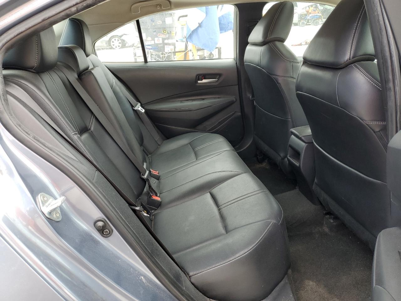 2022 TOYOTA COROLLA XLE VIN:5YFFPMAE5NP277523