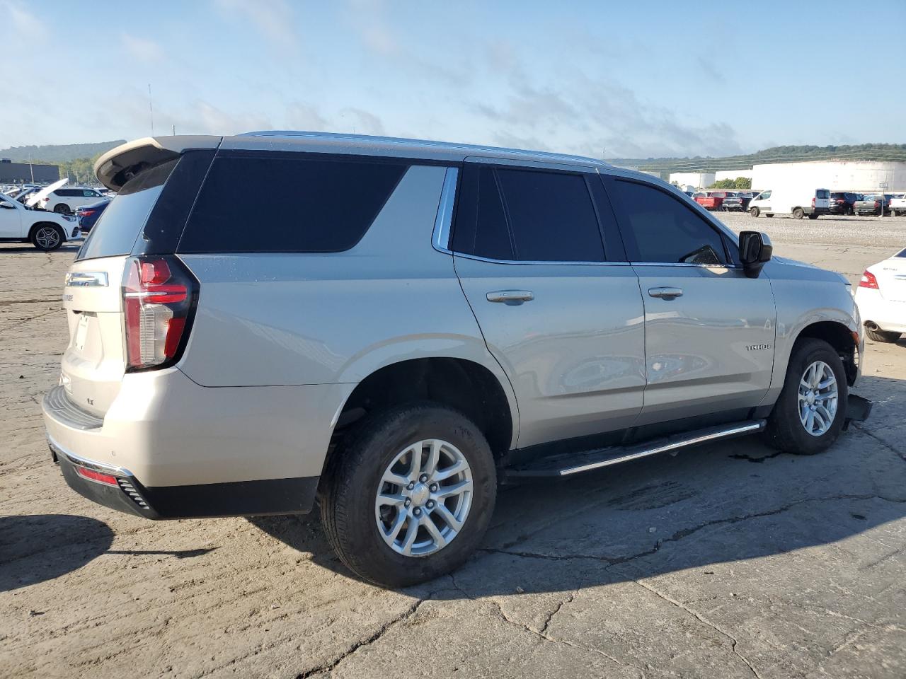 2022 CHEVROLET TAHOE K1500 LT VIN:1GNSKNKD7NR228460