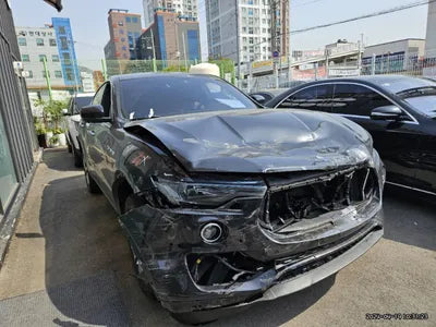 2017 Maserati Levante VIN: