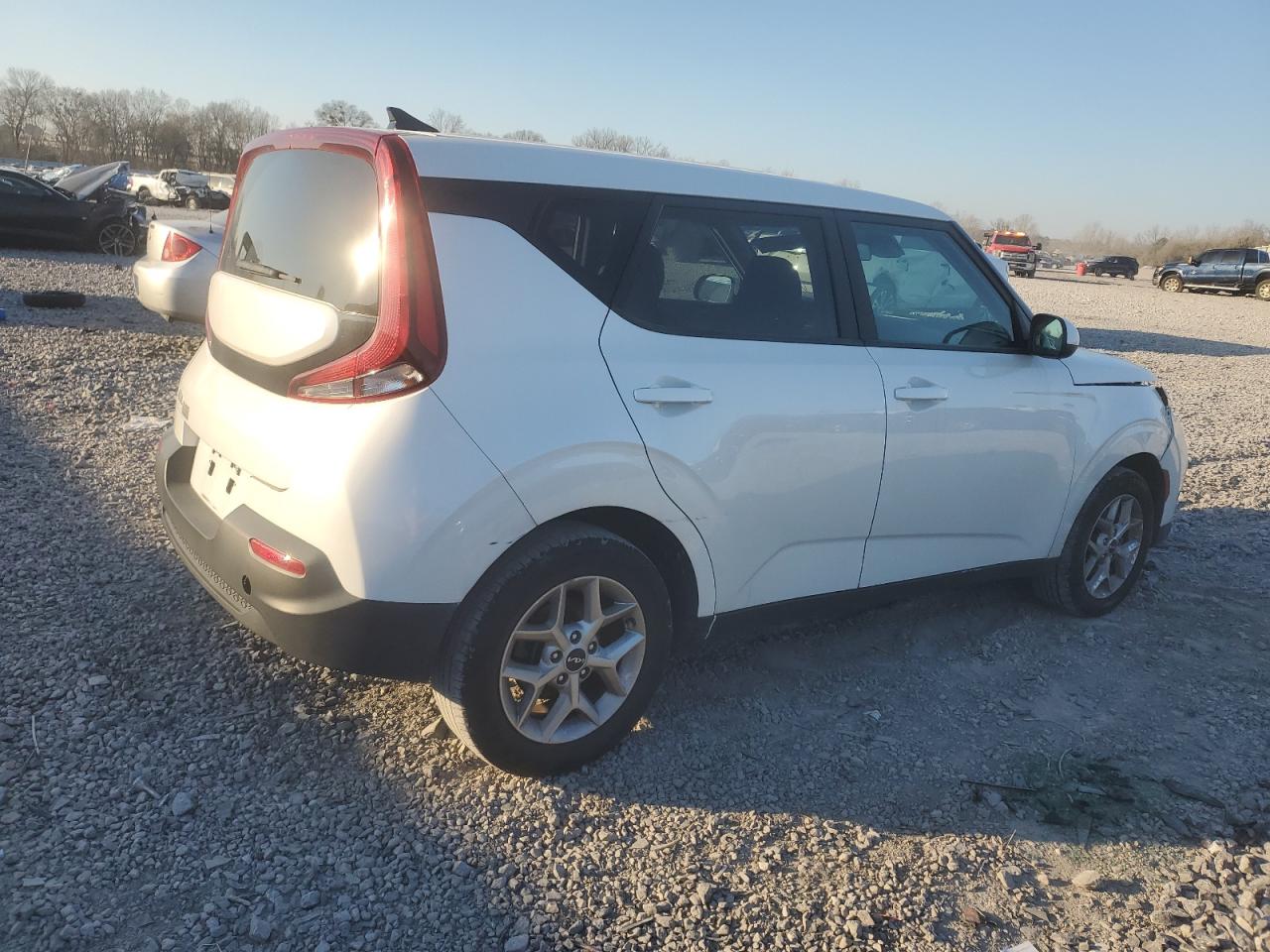 2022 KIA SOUL LX VIN:KNDJ23AU6N7827789
