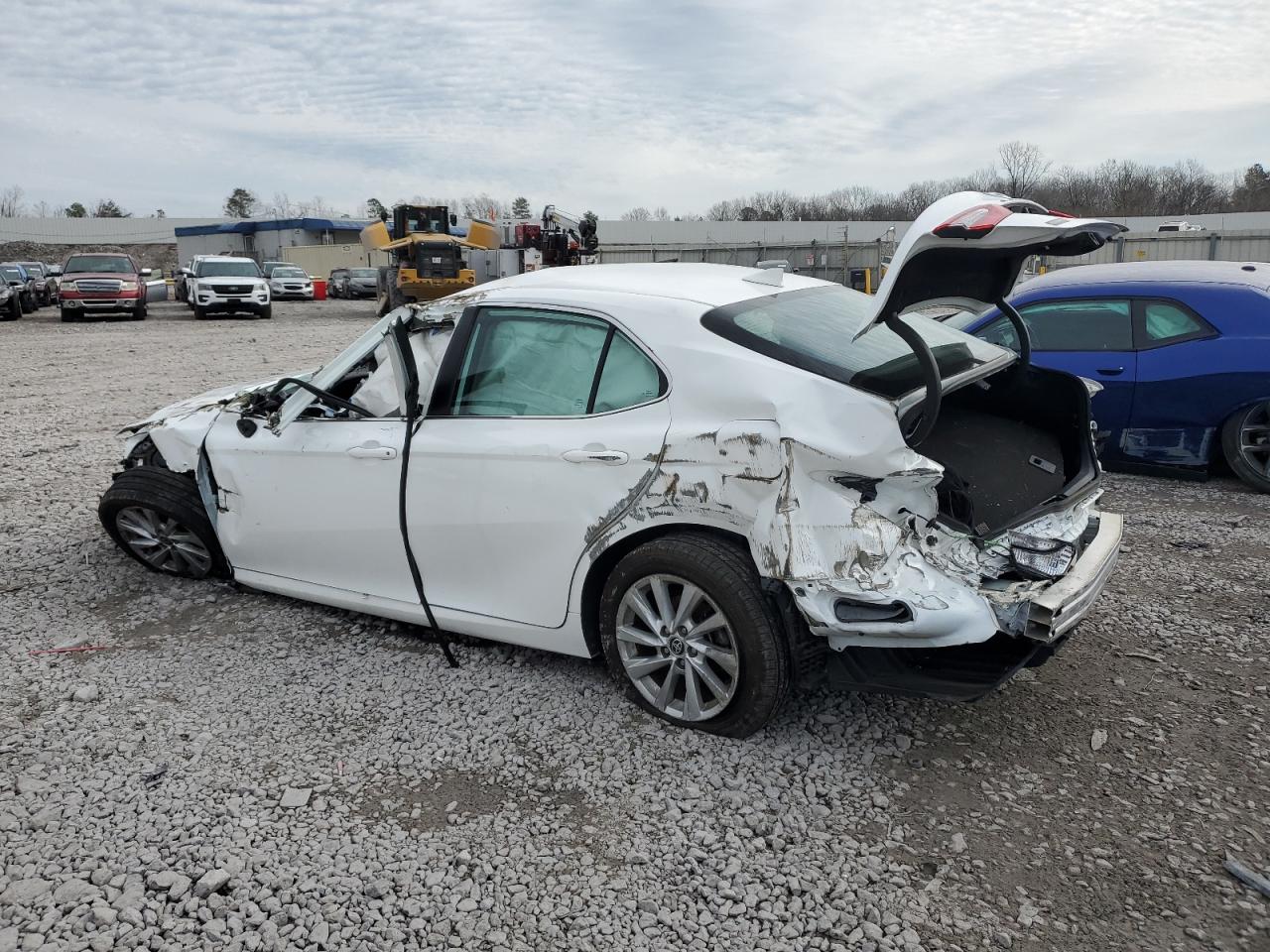 2023 TOYOTA CAMRY LE VIN:4T1C11BK2PU099823