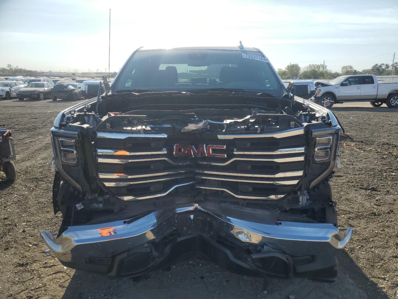 2022 GMC SIERRA K1500 SLT VIN:3GTUUDETXNG609213