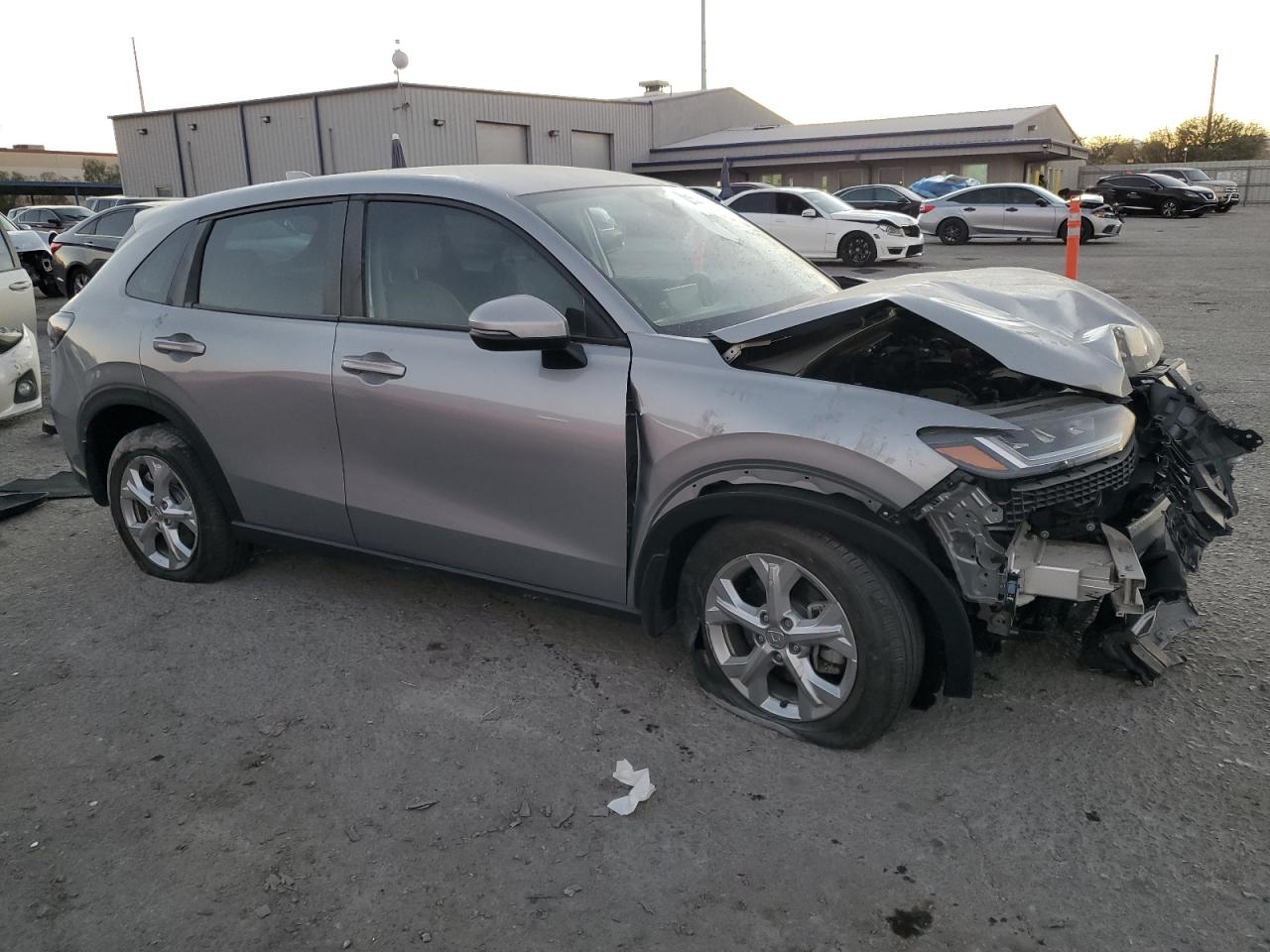 2023 HONDA HR-V LX VIN:3CZRZ1H39PM723770