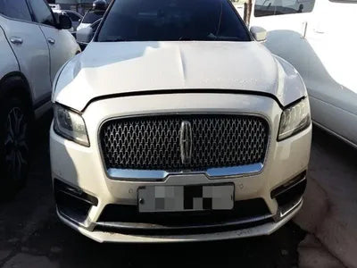 2017 Bentley Continental 1LN6L9BC1H5614126 VIN:1LN6L9BC1H5614126