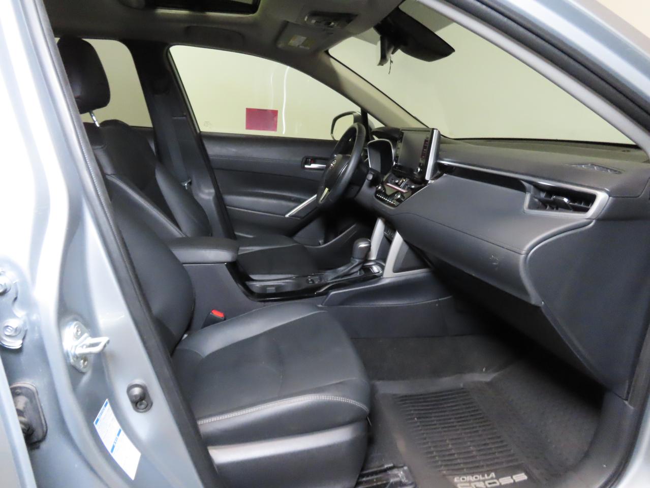 2022 TOYOTA COROLLA CROSS XLE VIN:7MUDAABG9NV033863