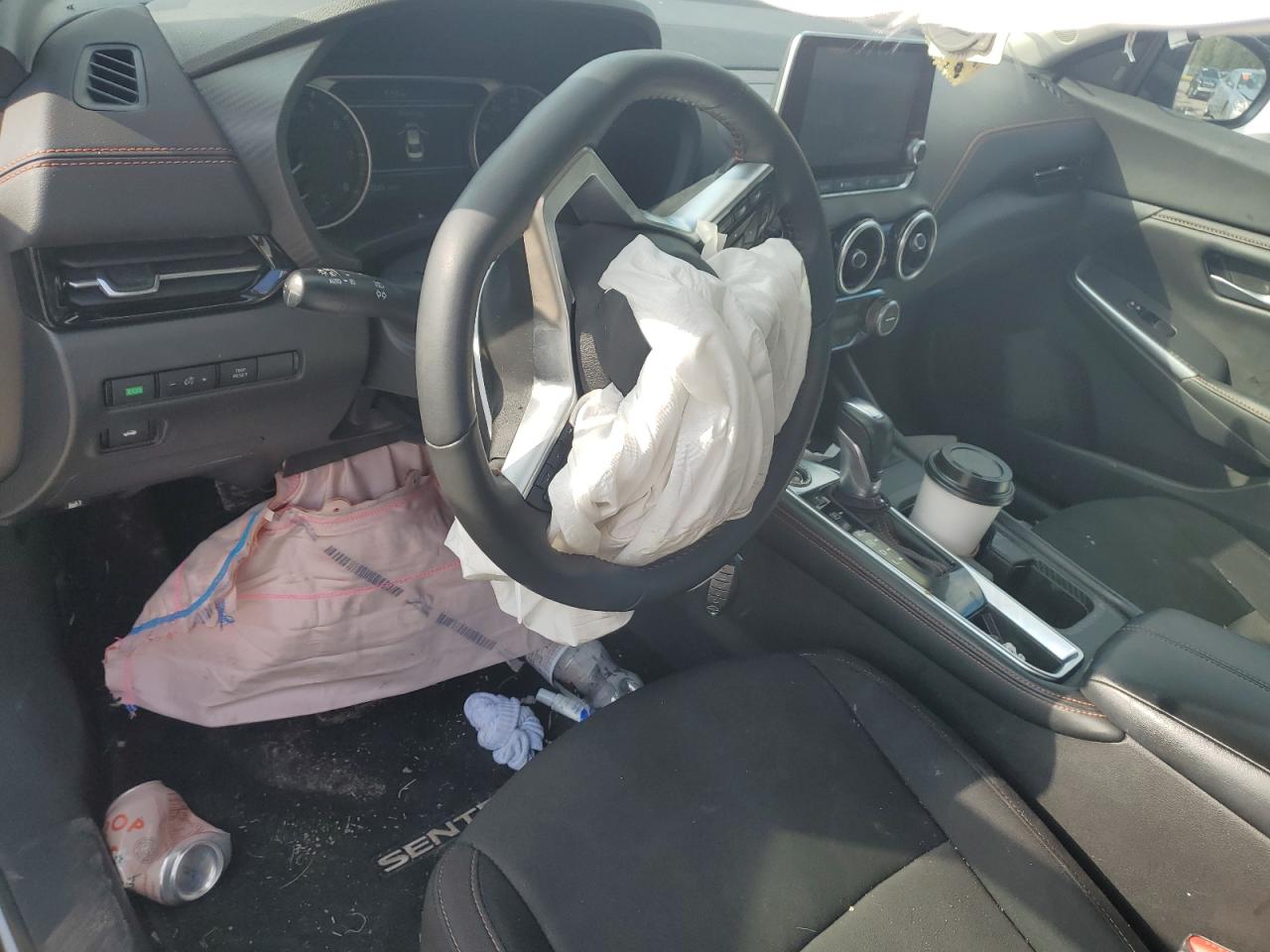 2022 NISSAN SENTRA SR VIN:3N1AB8DV3NY317581