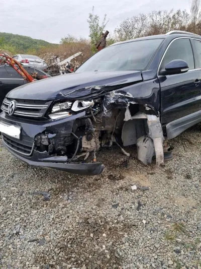 2016 Volkswagen Tiguan WVGZZZ5NZGW586677 VIN:WVGZZZ5NZGW586677
