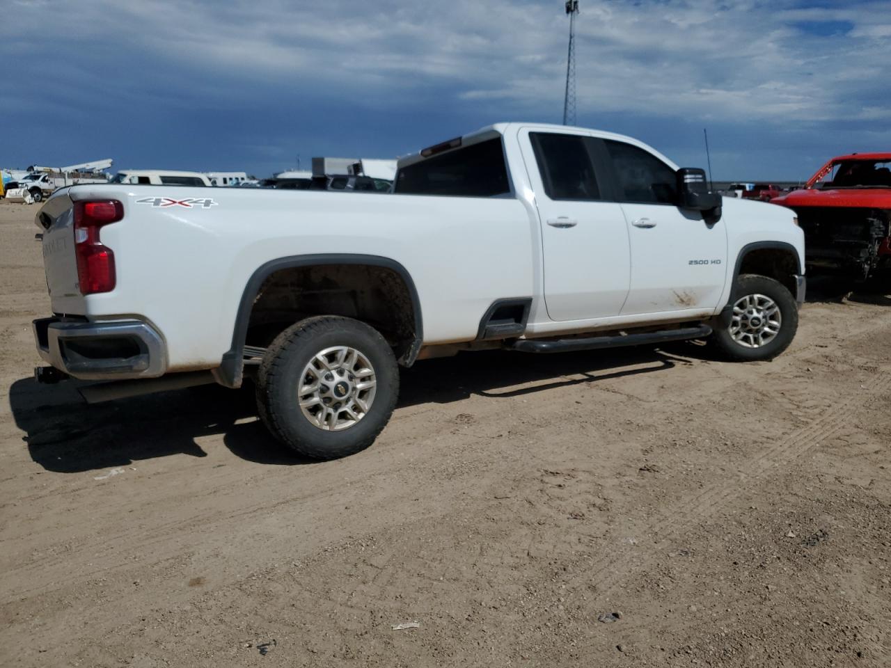 2022 CHEVROLET SILVERADO K2500 HEAVY DUTY LT VIN:1GC5YNE71NF134943