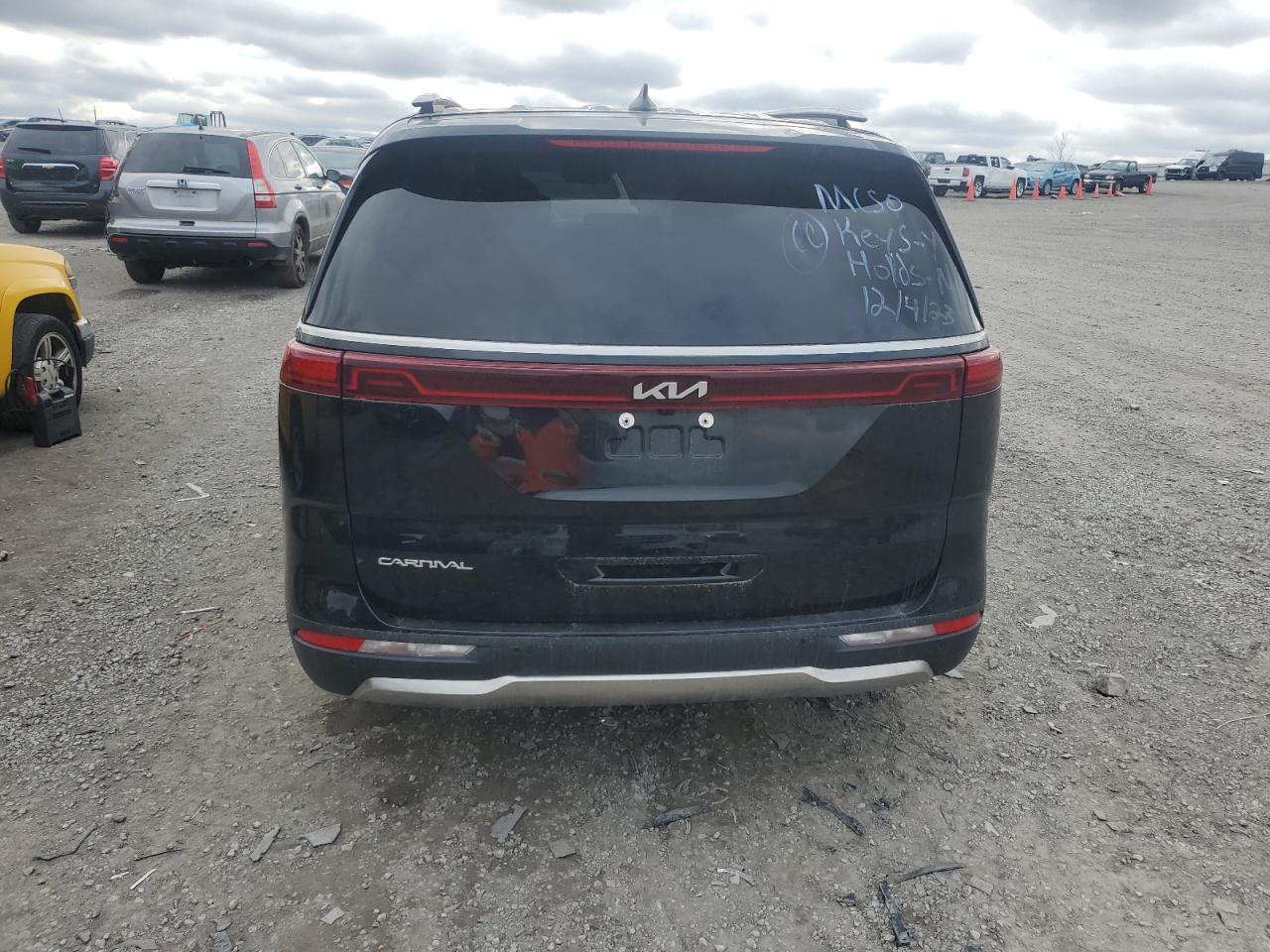 2024 KIA CARNIVAL SX VIN:KNDNE5H33R6309197