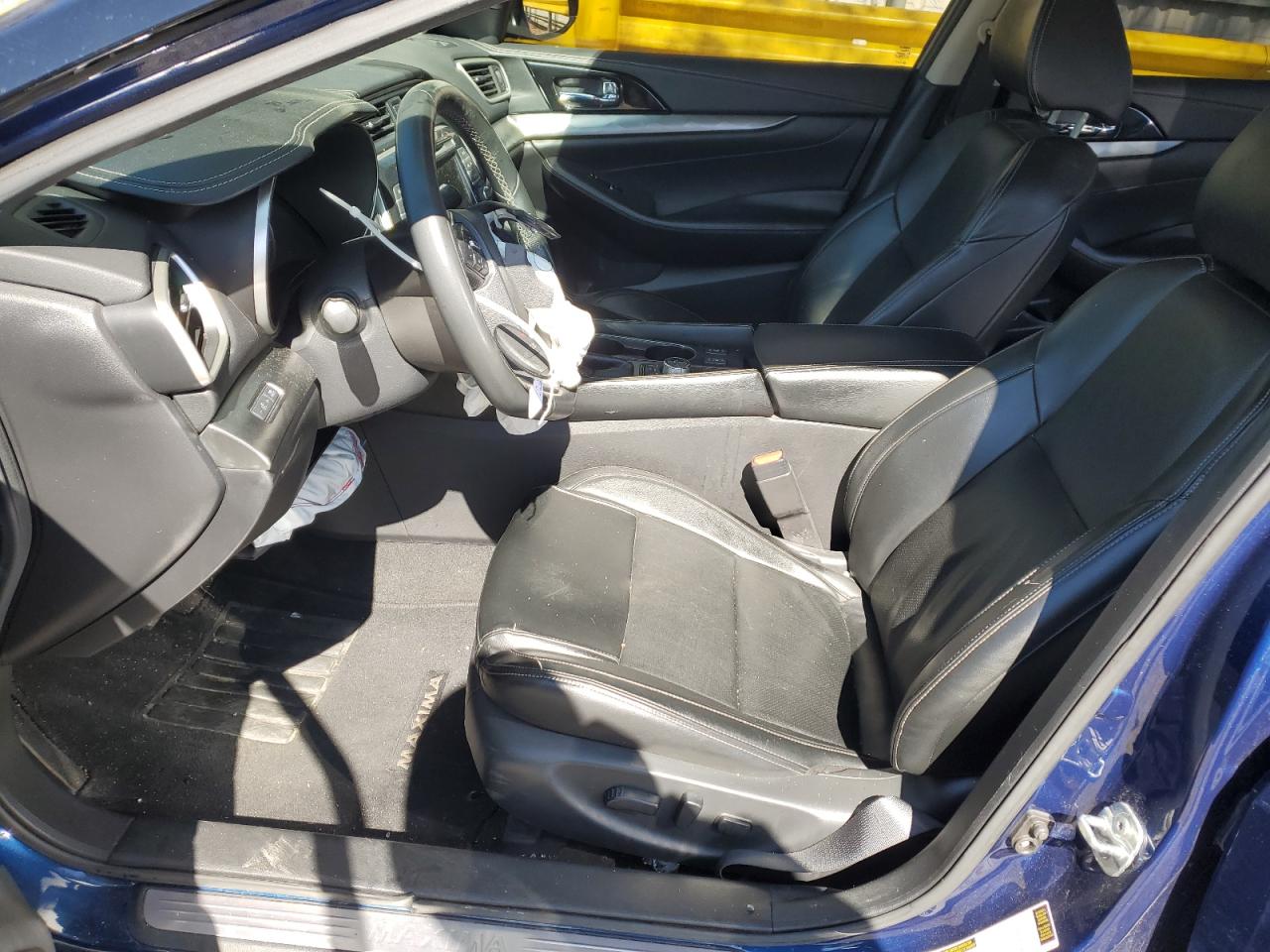 2022 NISSAN MAXIMA SV VIN:1N4AA6CV1NC505777