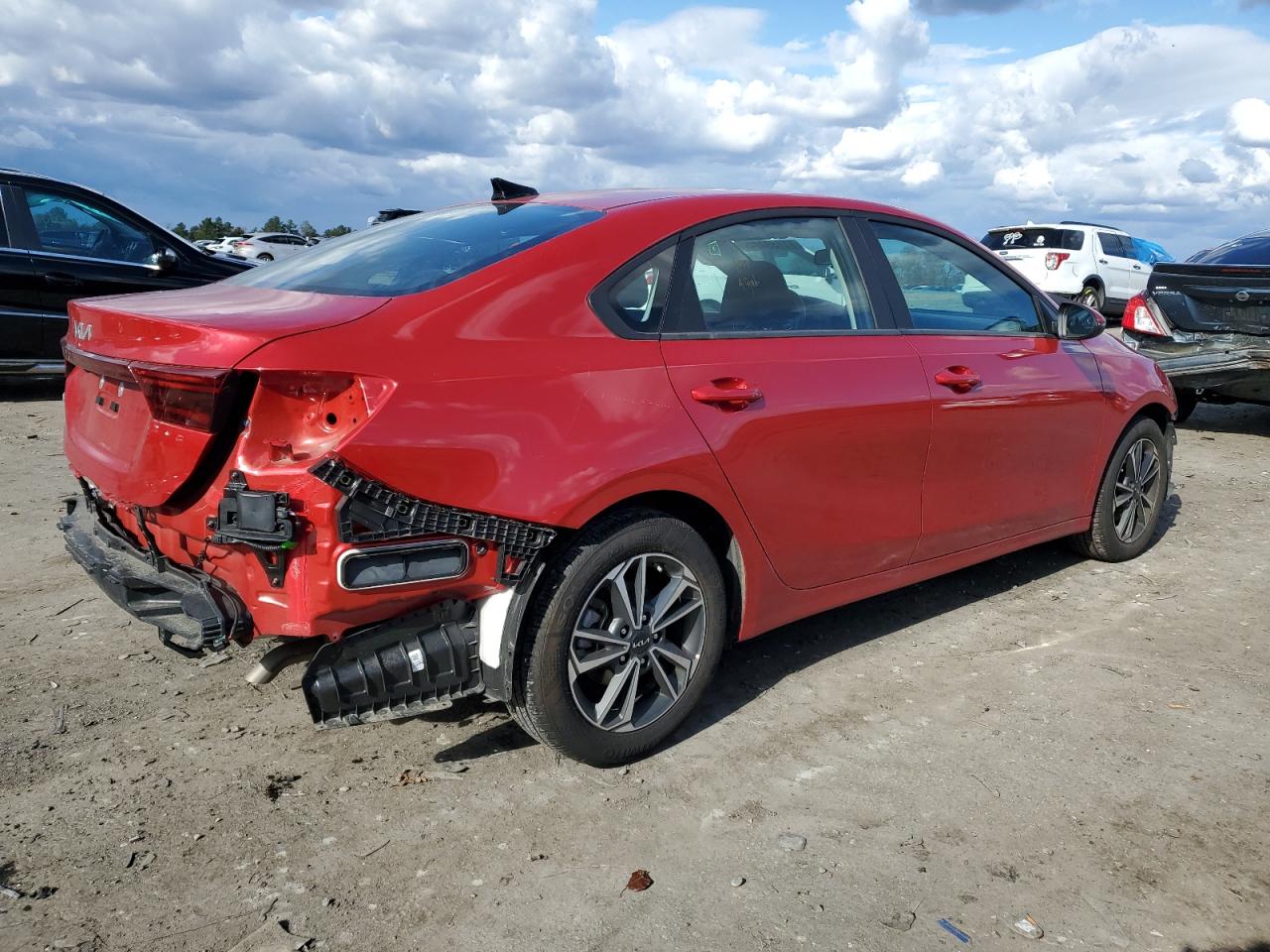 2024 KIA FORTE LX VIN:3KPF24AD7RE697975