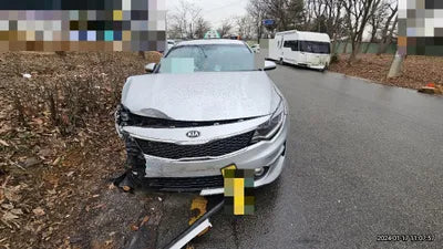 2016 Kia K5 KNAGU416BGA053303 VIN:KNAGU416BGA053303