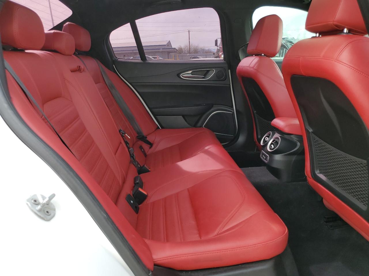 2022 ALFA ROMEO GIULIA  VIN:ZARFAMAN2N7656343