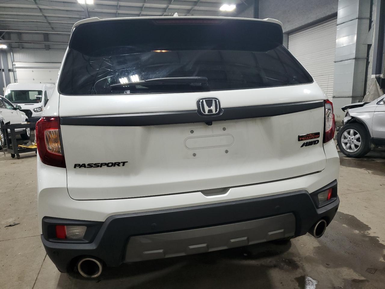 2022 HONDA PASSPORT TRAIL SPORT VIN:5FNYF8H6XNB008589