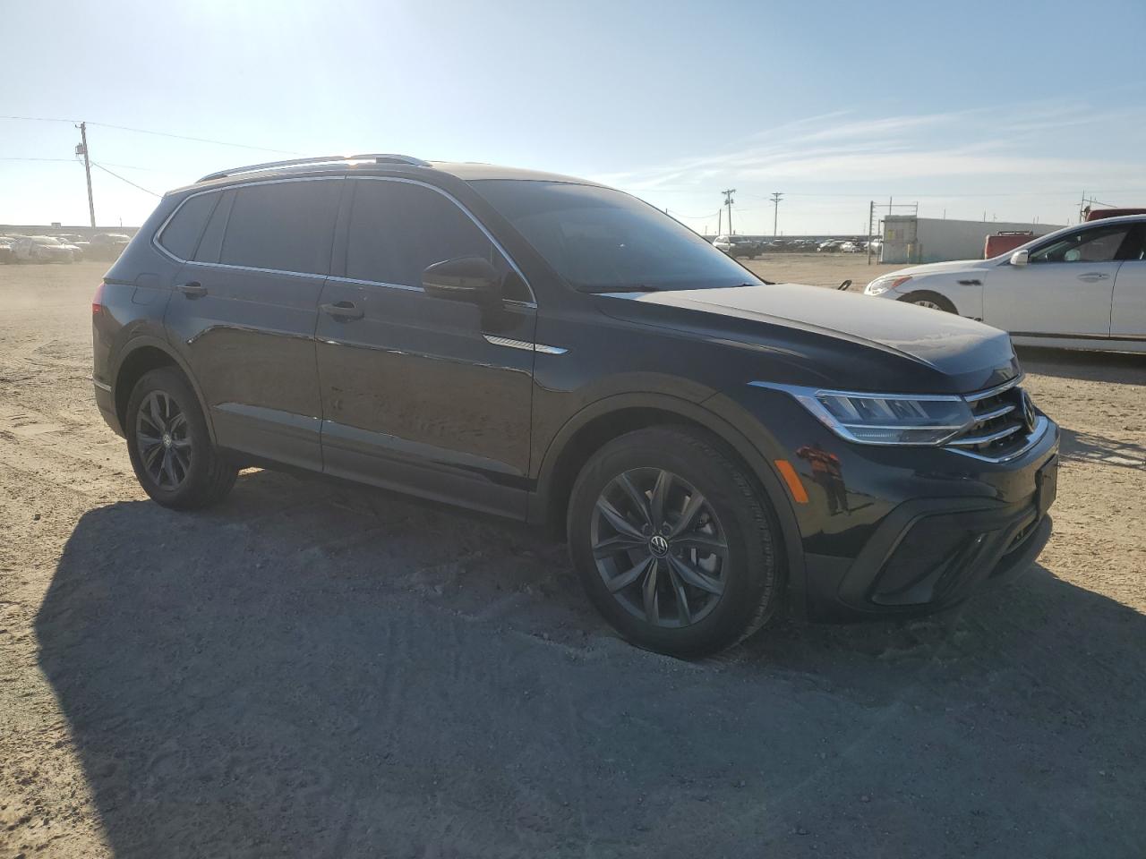 2022 VOLKSWAGEN TIGUAN SE VIN:3VV3B7AX2NM089989