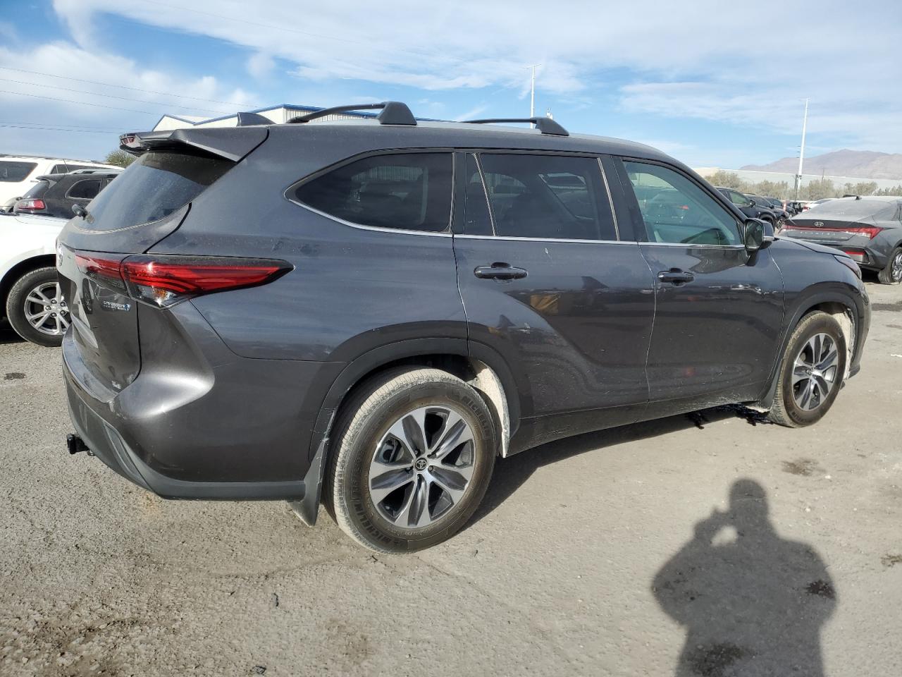 2023 TOYOTA HIGHLANDER HYBRID XLE VIN:1GKS2BKC7JR102323