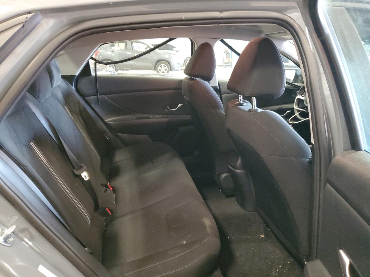 2022 HYUNDAI ELANTRA SEL VIN:KMHLM4AG2NU257001