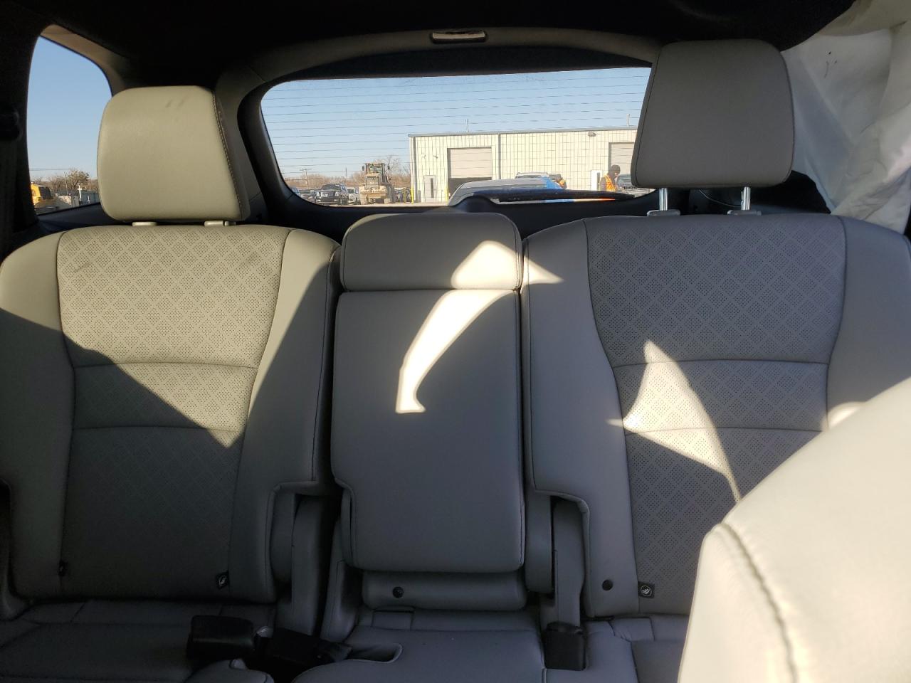 2022 HONDA PASSPORT ELITE VIN:5FNYF8H01NB023932