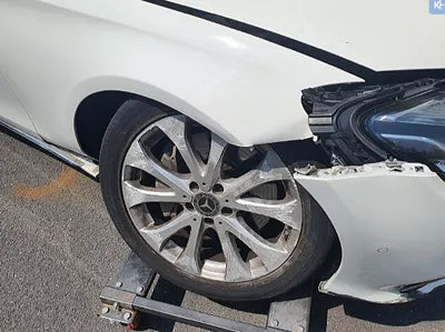 2019 Mercedes-Benz E 300 WDDZF4KB5KA672196 VIN:WDDZF4KB5KA672196